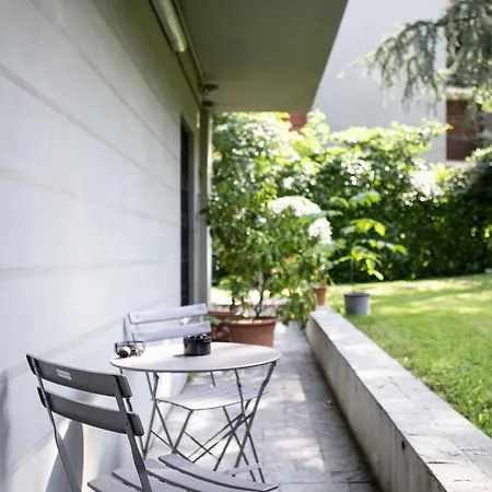 Elegante Ippodromo Apartment Milan Exterior photo